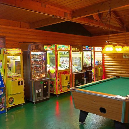 Plainville Arrowhead Resort Campground מראה חיצוני תמונה